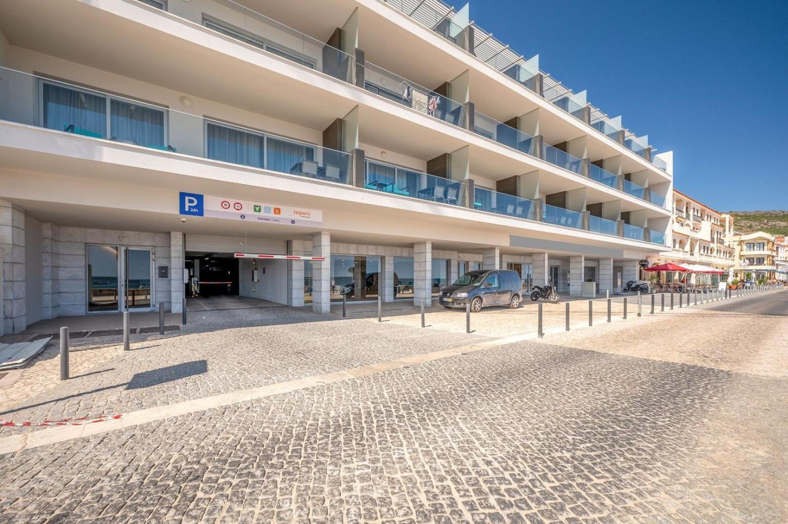 Guestready - Beachfront Naufrago'S Retreat 2 Sesimbra Exteriör bild
